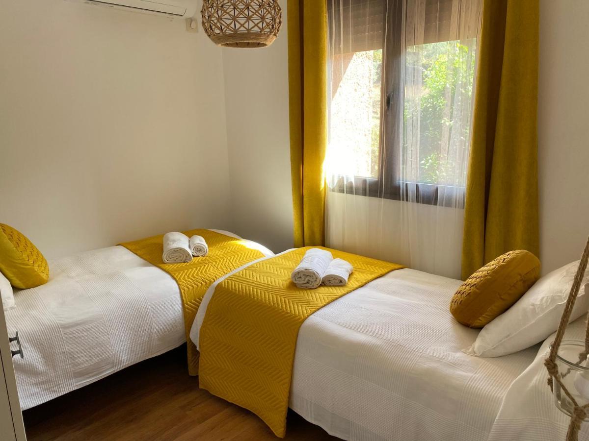Apartamento Rural Prunus Avium Cambron Exterior photo